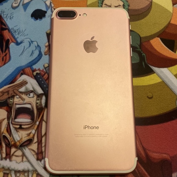 iPhone 7 Plus - Picture 2 of 2